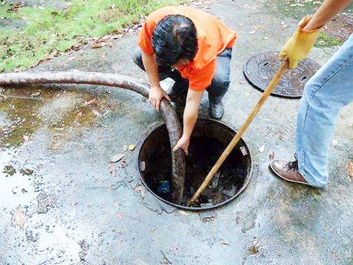 如何正確清理化糞池？